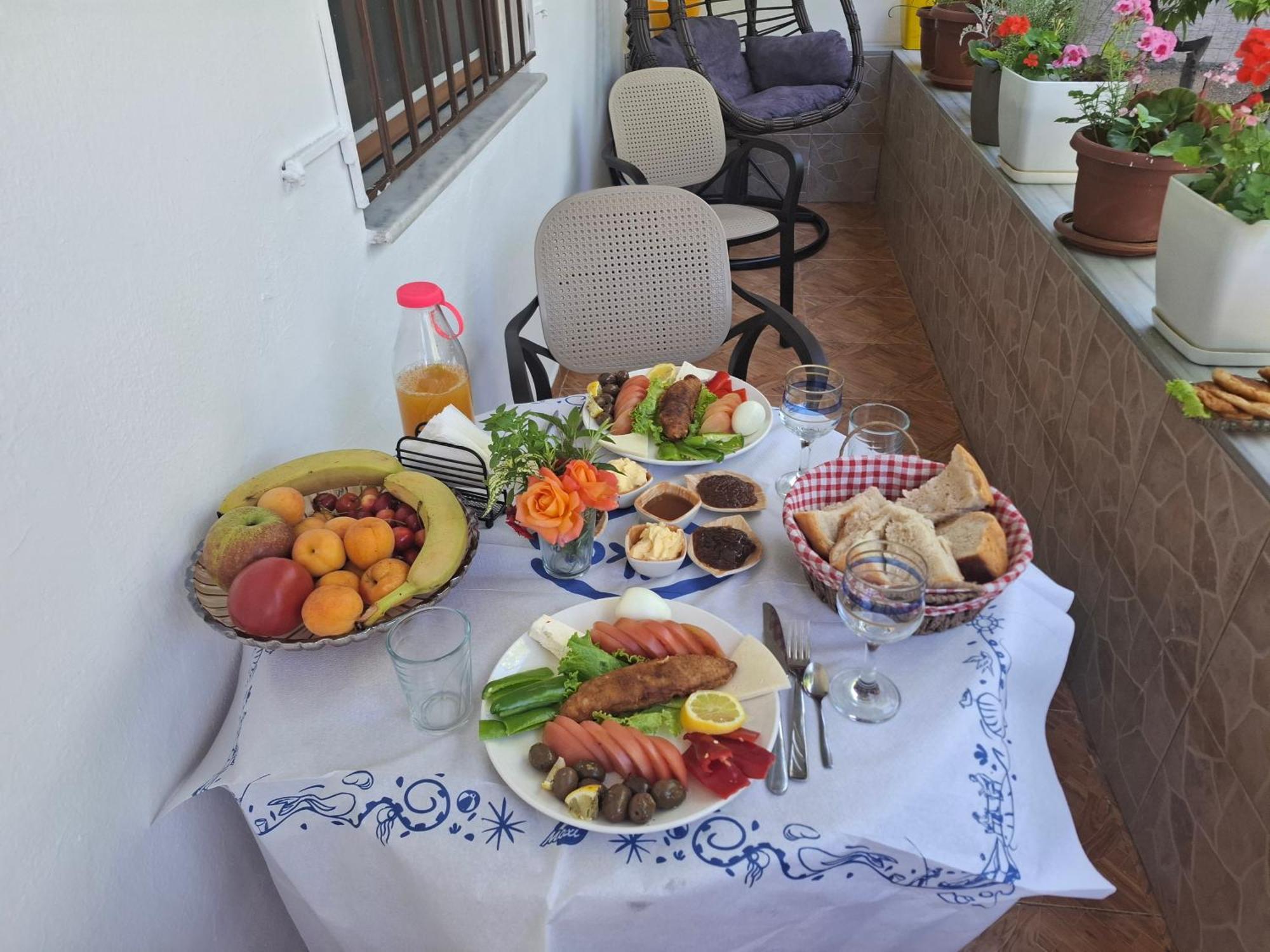 Apartment Xheison Berat Exterior photo